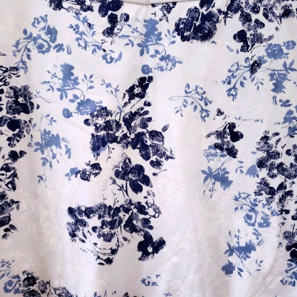 Floral Maternity Skirt White Blue Navy Midi - Picture 2 of 3